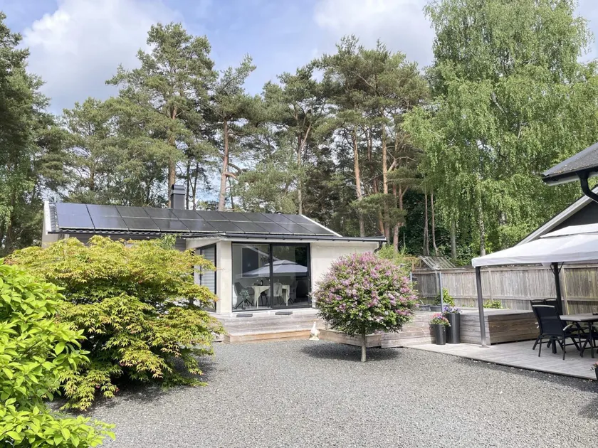Modern Cottage with Deck in Sandskogen - Image 1