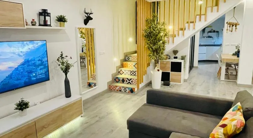 Habitacion doble en casa compartida con el anfitrión - Double bedroom in shared house with the host - Image 1