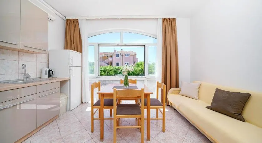 Apartments Ante - Image 1