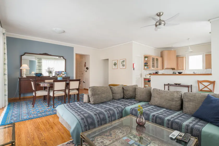 Comfortable spacious apartment at central position / FIL27 - Image 1