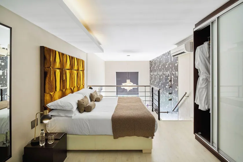 Hippo Boutique Hotel - Image 1