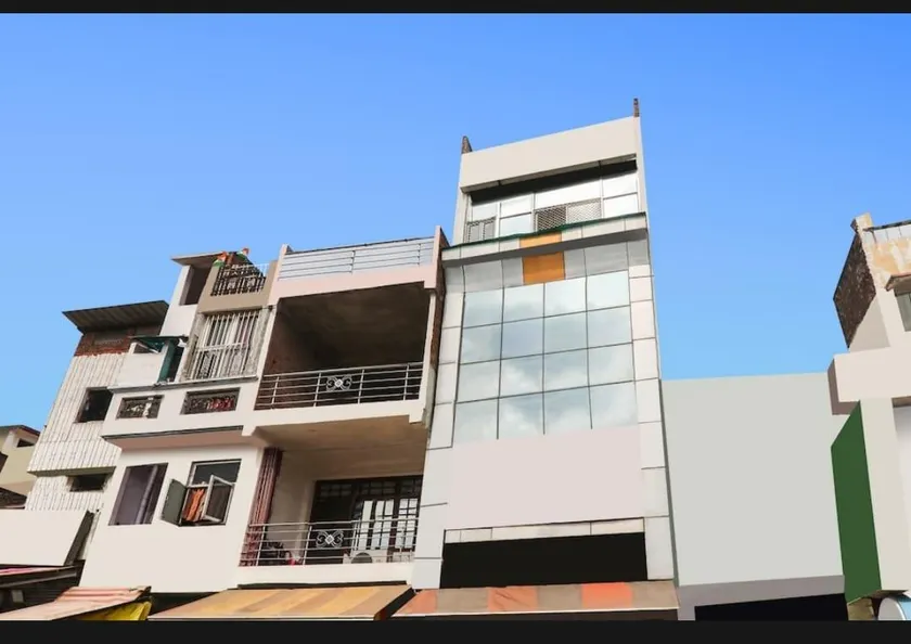Hotel Radhey Inn By WB Inn - Image 1