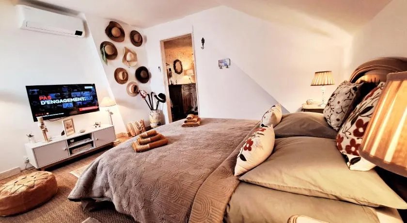 COSY STUDIO-LOFT climatisé - Image 1