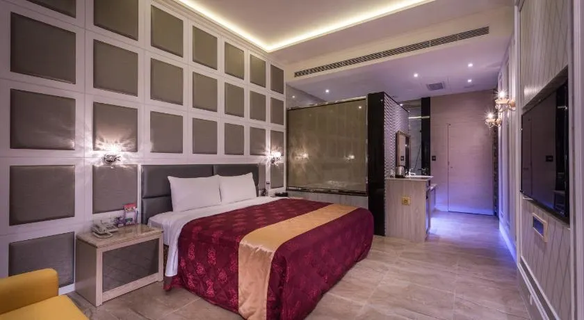 OUGE Boutique Motel - Pingtung - Image 1