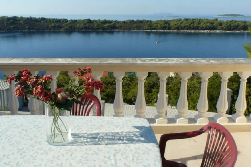Apartment Mari A1 Cove Karbuni (Blato), Island Korcula - Image 1