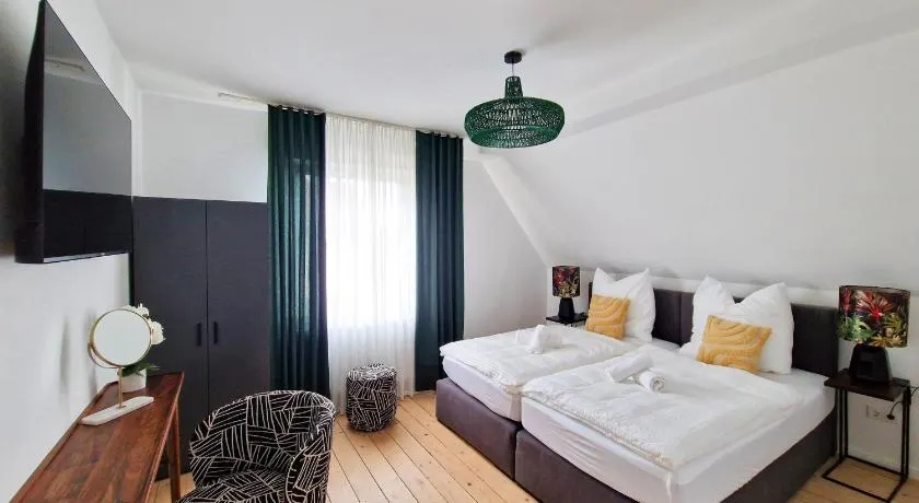 ARGENTA Living 15 - Image 1