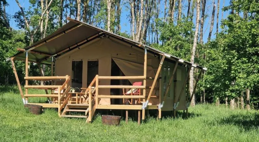 Deer Barn Retreats - Image 1