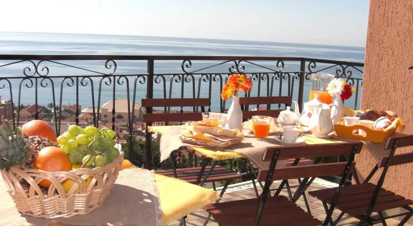 Pietra Preziosa Bed & Breakfast - Image 1