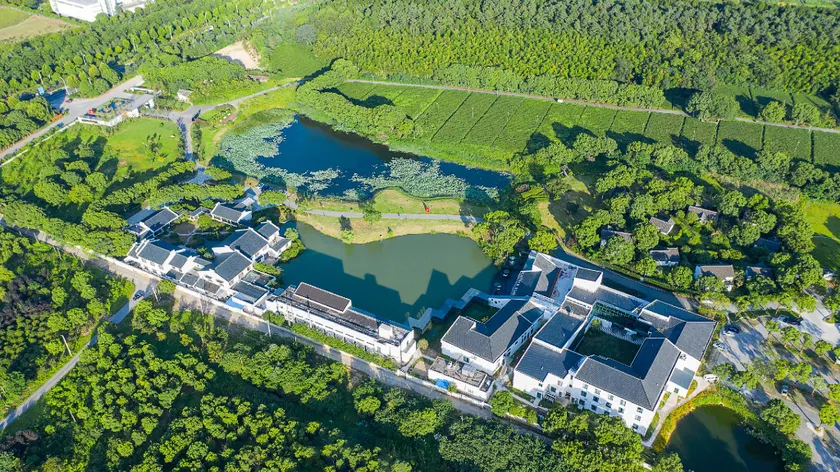Rezen Hotel Jiulong Bay Garden Wuxi - Image 1