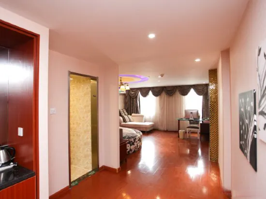 GreenTree Business Hotel (Hongze District Bear Infestation Park) - Image 1