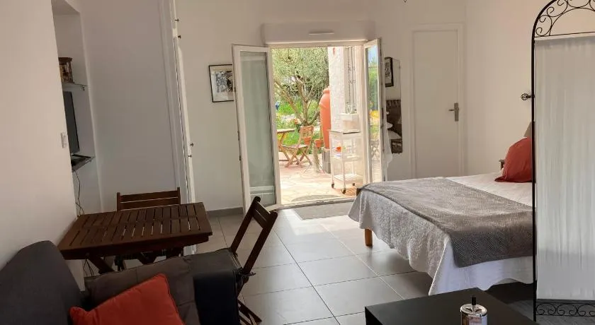 Studio Mas Pierre - Image 1