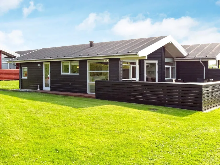 6 person holiday home in Tranekær - Image 1