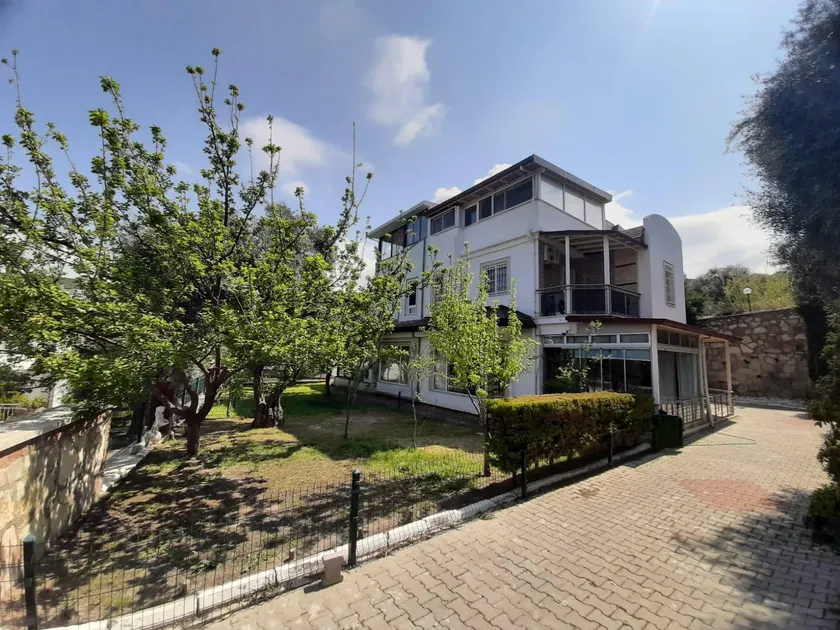 Yamaçköy Villa 5+1 - Image 1