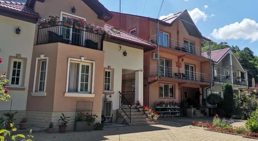 VILA ANA - Image 1