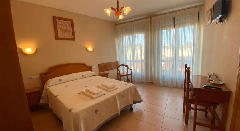Hostal Jose Mari - Image 1