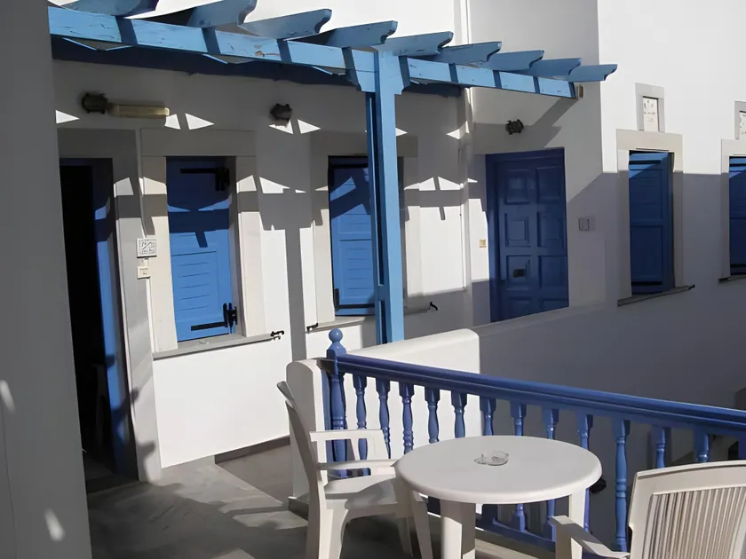 Manto Apartments - Image 1