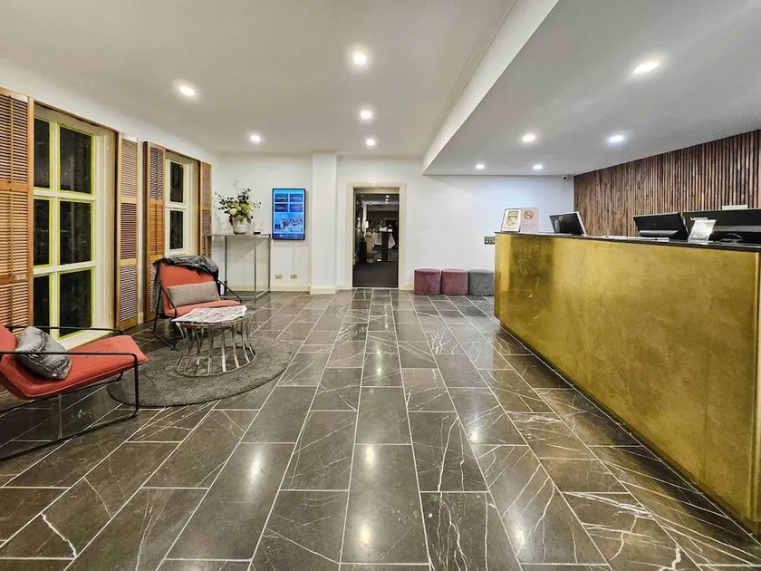 Buckingham Apartment - Image 1