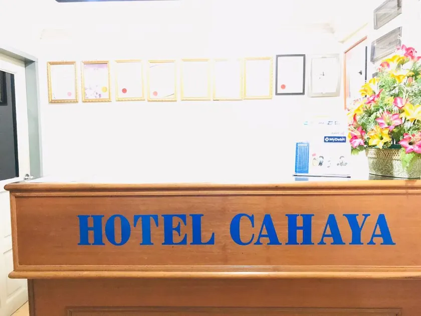 Hotel Cahaya - Image 1