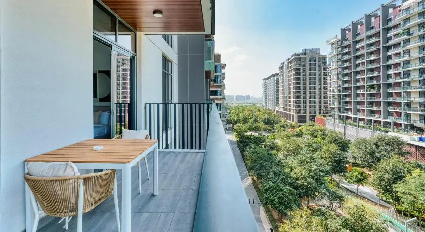PVH - Kensington Waters - Lavish 1BR - Park Front - Image 1