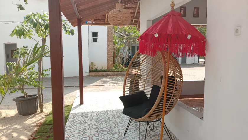 Vinn Villa, Coffee & Resto - Image 1
