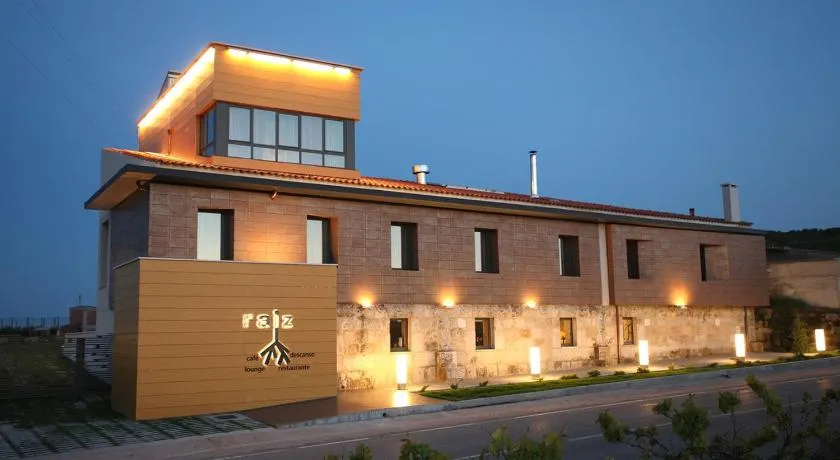 Hotel Raíz - Image 1