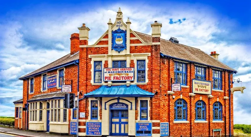 Mad O'Rourkes Pie Factory - Image 1