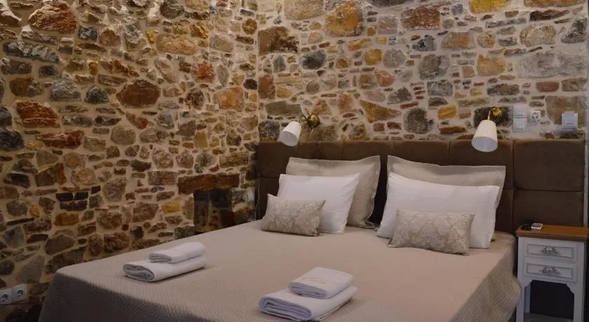 Castro Rooms Chios - Image 1