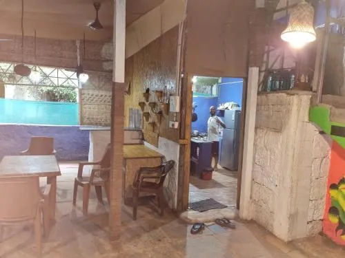 Rose & Lotus Beach Hotel - Image 1
