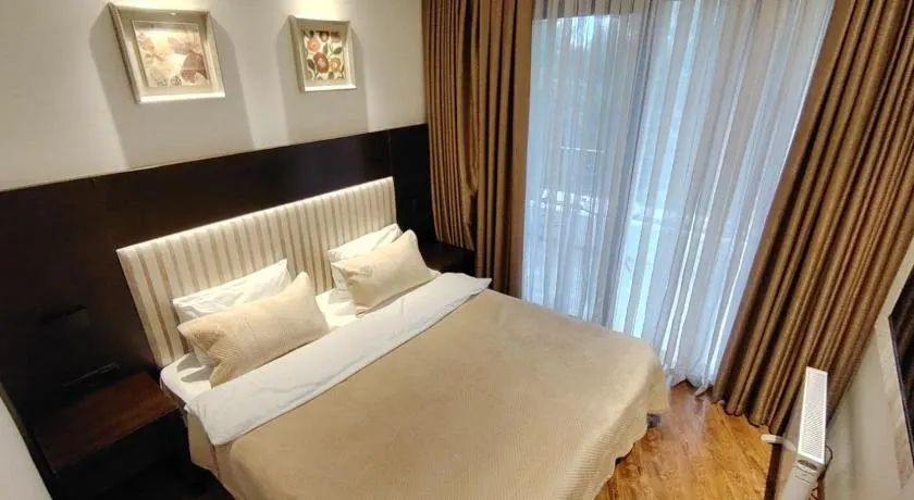 DreamLand apart hotel - Image 1