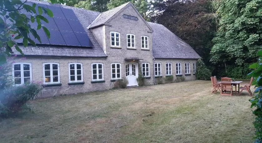 Lundtofthøj - Image 1