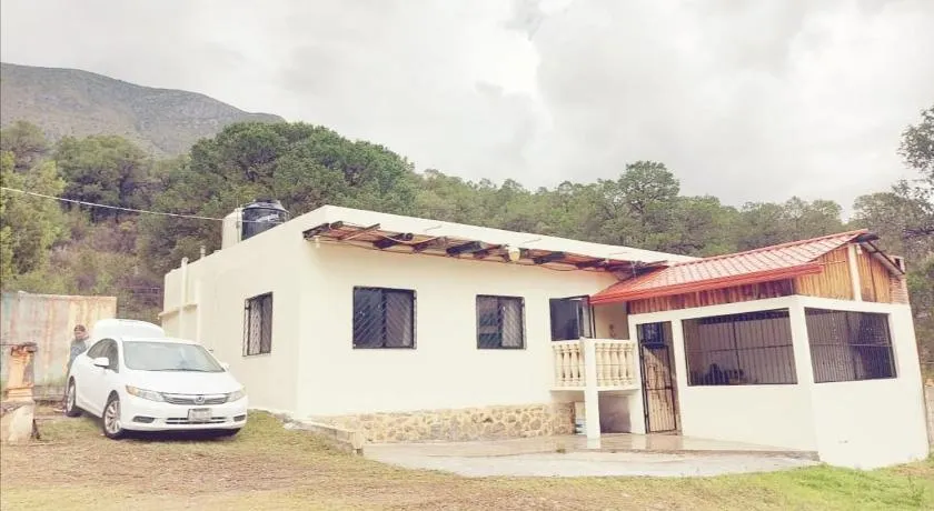 Cabaña Los Compadres - Image 1