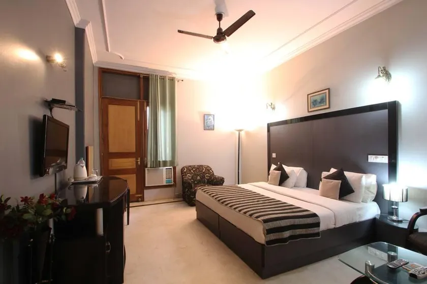 Ace Residency B & B - Image 1