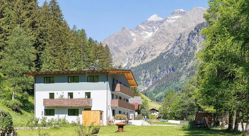 Nature House Pflersch - Image 1