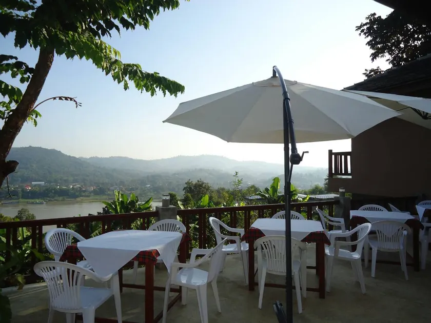 Chiang Khong Hill Resort - Image 1