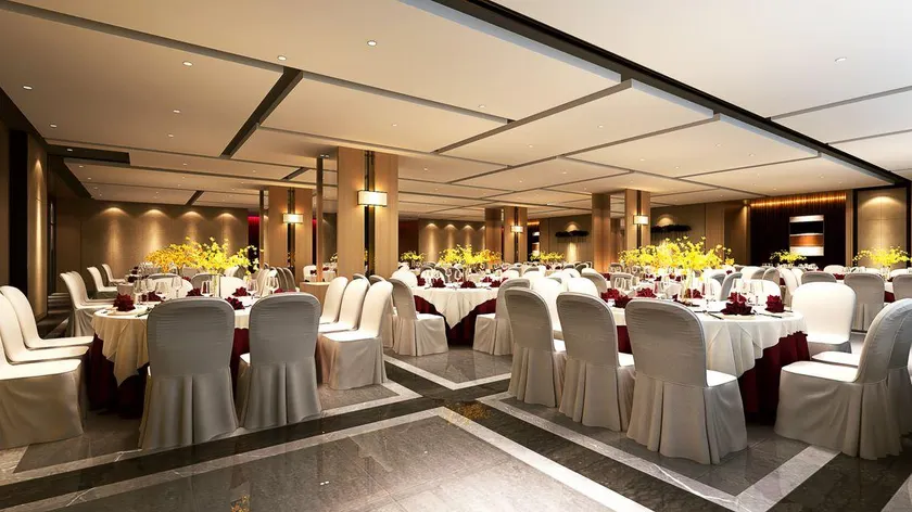 Ginkgo Queen Hotel - Image 1