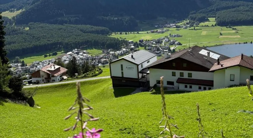 Panorama Lodges Plagött - Image 1