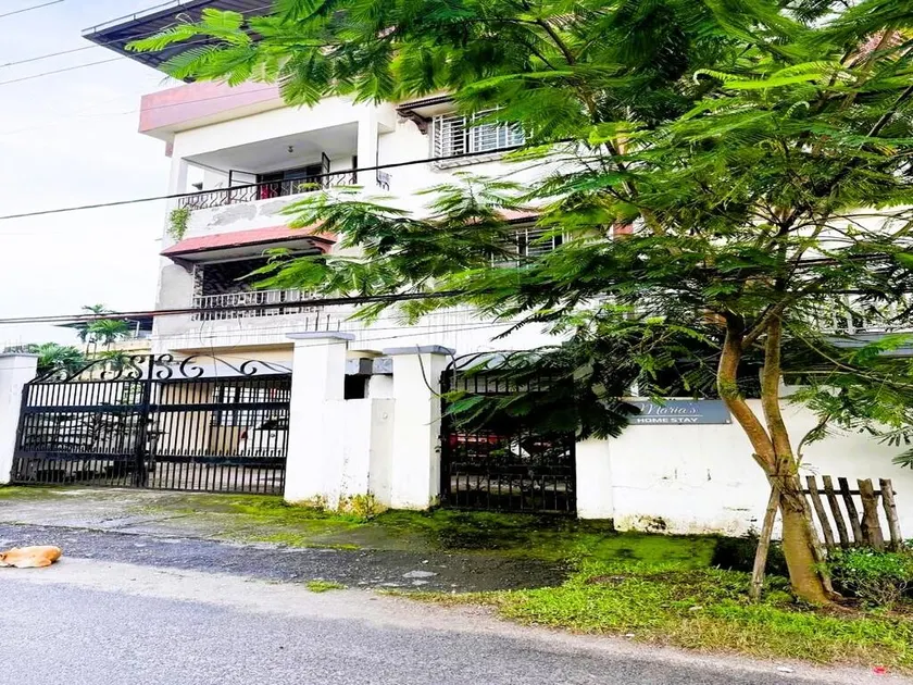 Backpackers Bunkhouse Siliguri - Image 1