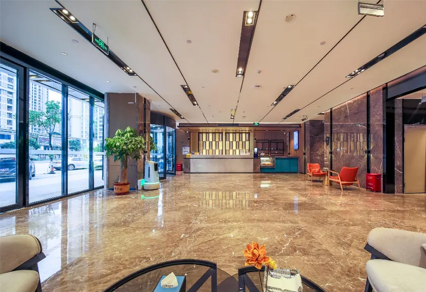 Yishang Hotel (Heyuan Jianji wanda plaza Branch) - Image 1