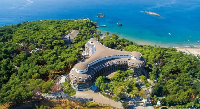 Wome Deluxe Hotel - Halal All Inclusive - Image 1
