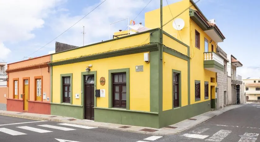 TenoHomes Tabaiba Guesthouse - Image 1