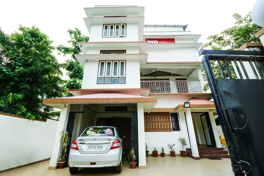 Hotel O Hill View Residency near ACA Stadium - Image 1