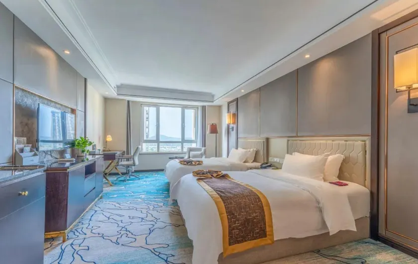 Yantai Longhu Holiday Hotel (Yangma Island Branch) - Image 1