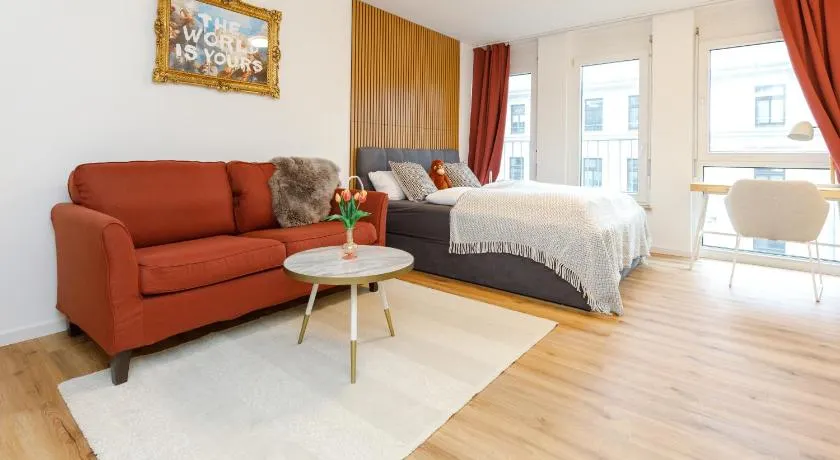 FullHouse Premium Apartments R31 - Image 1