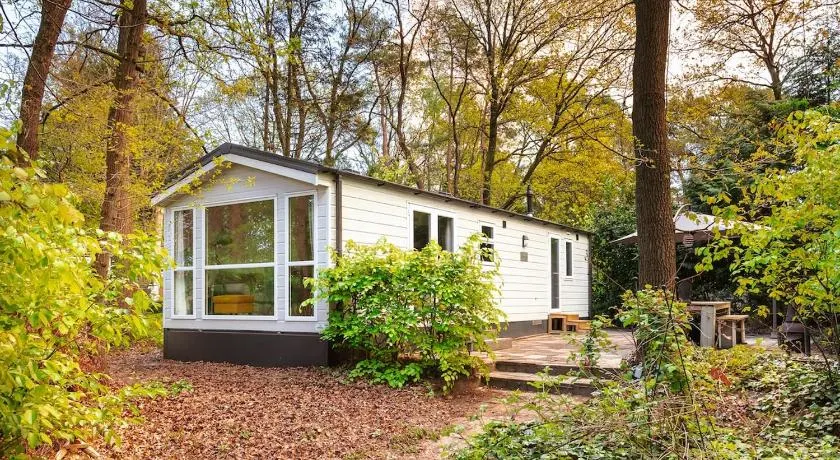 Heerlijk bos chalet met ongekende rust en vrijheid - Image 1