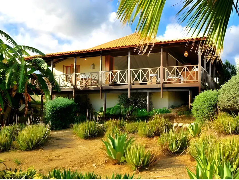 Papagayo Beach Resort - Image 1