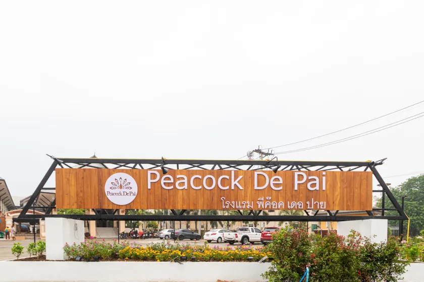 Peacock De Pai Hotel - Image 1