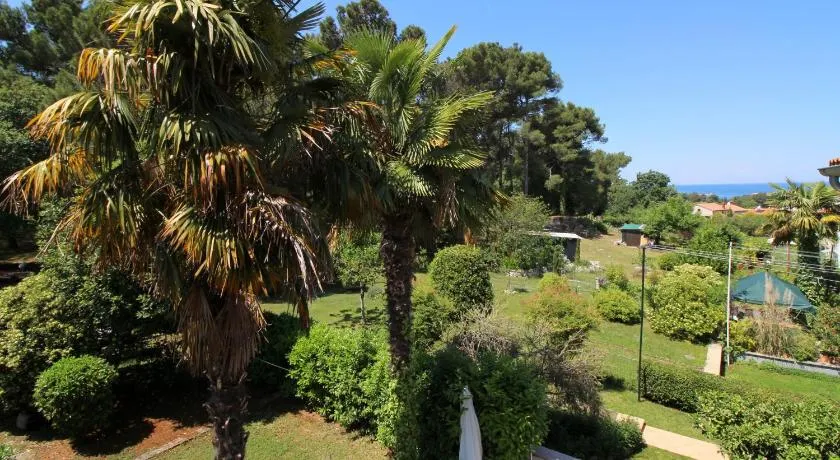 Apartments Andrea near beach - Image 1