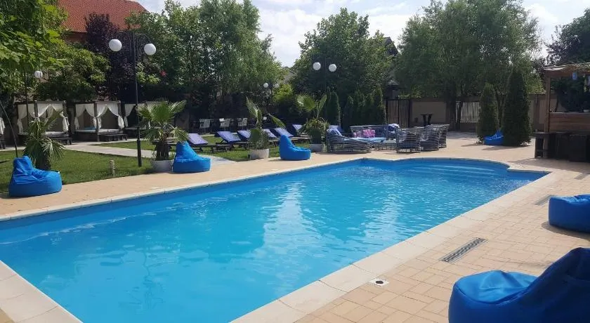 DREAM Party VILLA - Image 1