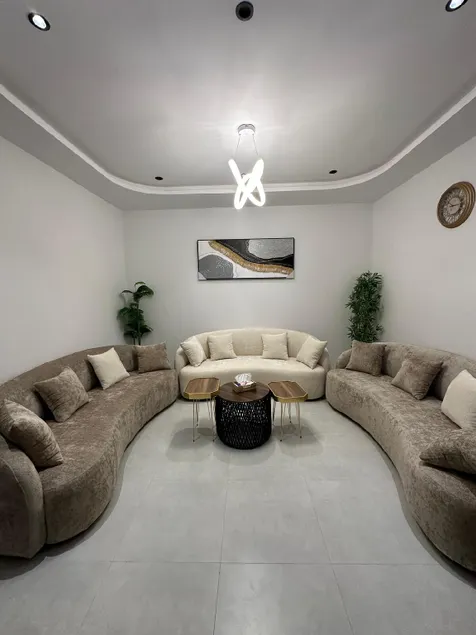 Royal Urban Residence - Image 1