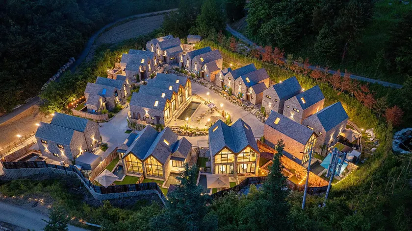 Barnes Hill Resort - Image 1